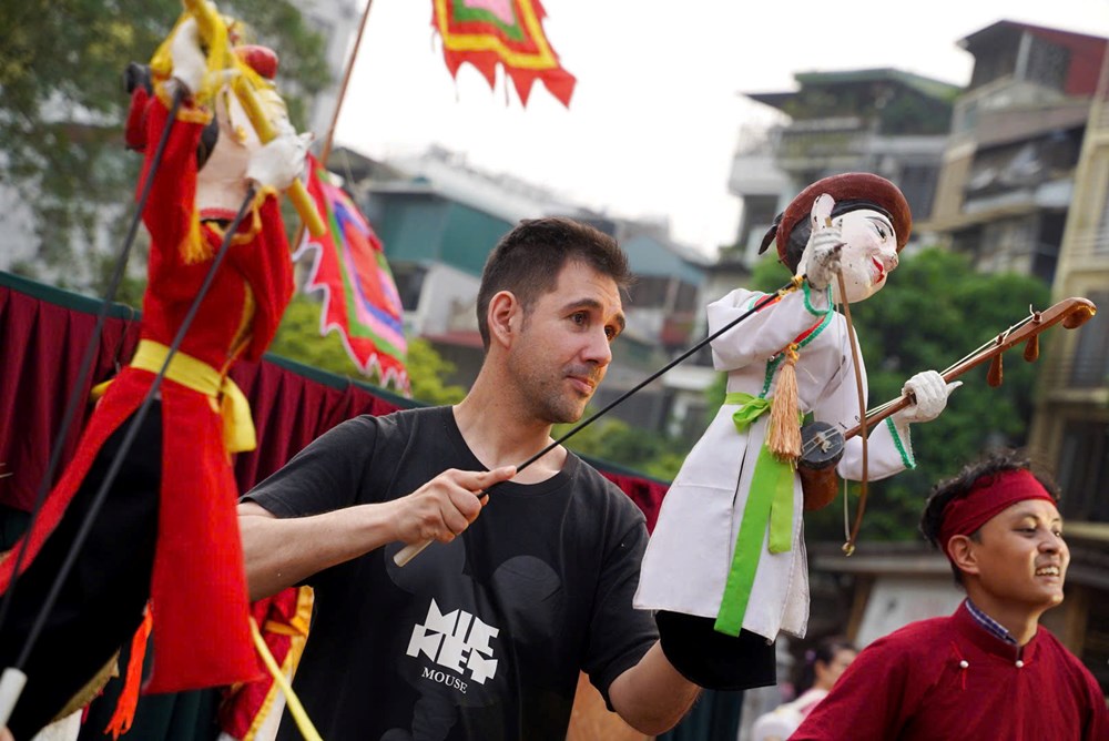 Trải nghiệm nghệ thuật múa rối giữa lòng đô thị Hà Nội - ảnh 3