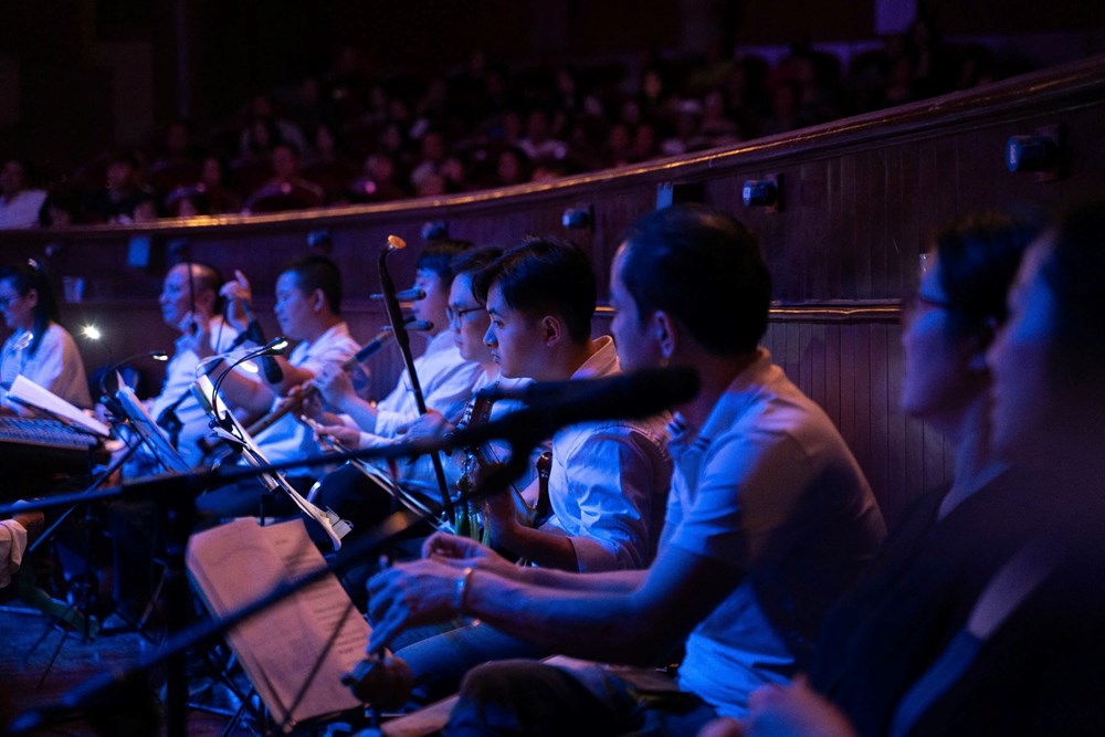 Sau tấm màn nhung của sân khấu chèo - ảnh 4