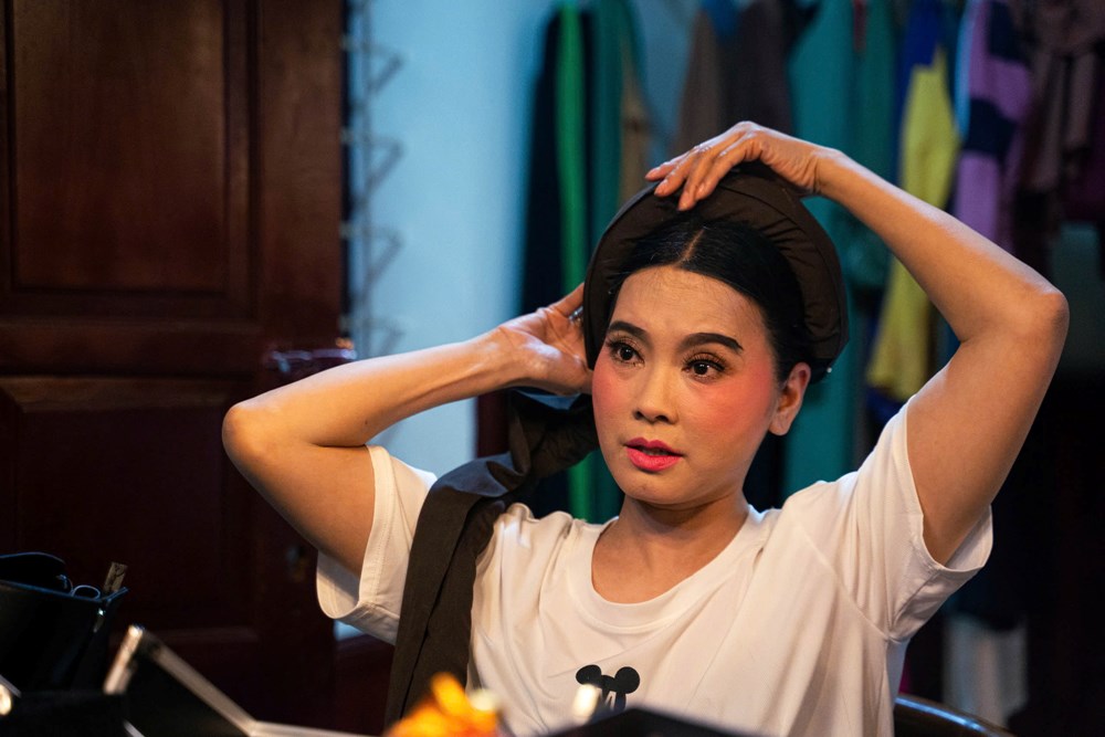 Sau tấm màn nhung của sân khấu chèo - ảnh 8