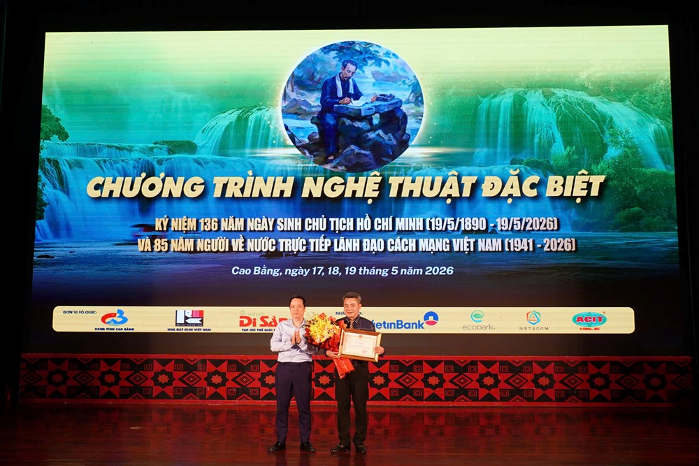 Nhà hát Kịch Việt Nam: Tháng 5 về Cao Bằng, dâng Bác những vở diễn đầy xúc động - ảnh 7