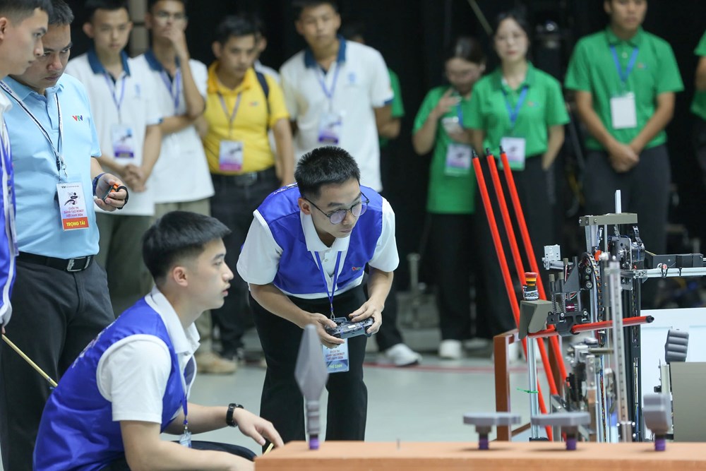Chính thức khởi tranh cuộc thi Sáng tạo Robot Việt Nam 2026 - ảnh 1