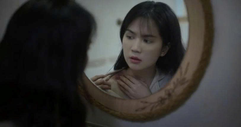 “Đại tiệc trăng máu 8”, “Trùm Sò” lao đao giữa cuộc chiến phòng vé mùa hè - ảnh 1