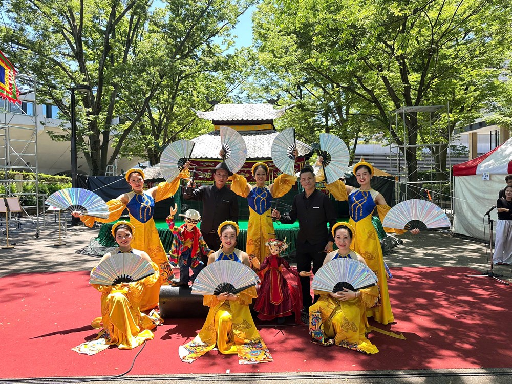 Múa rối Thăng Long thu hút khán giả tại Lễ hội Việt Nam ở Tokyo, Nhật Bản  - ảnh 5