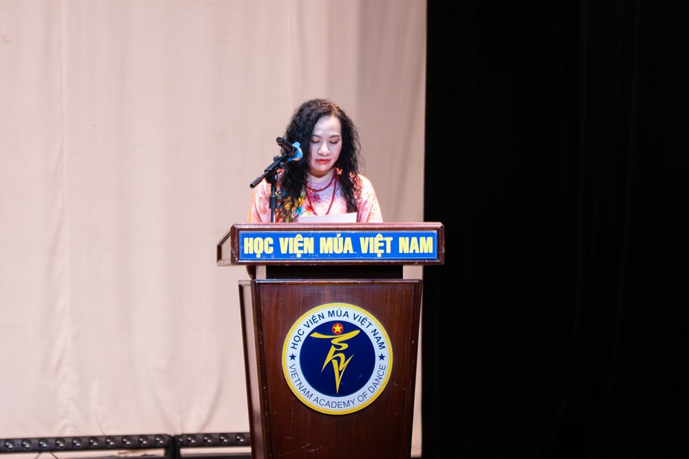 Lần đầu thi tốt nghiệp ngành Biên đạo múa, Huấn luyện múa - ảnh 1
