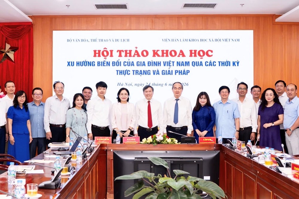 Gia đình Việt Nam đang đối mặt với nhiều thách thức trong kỷ nguyên số - ảnh 4