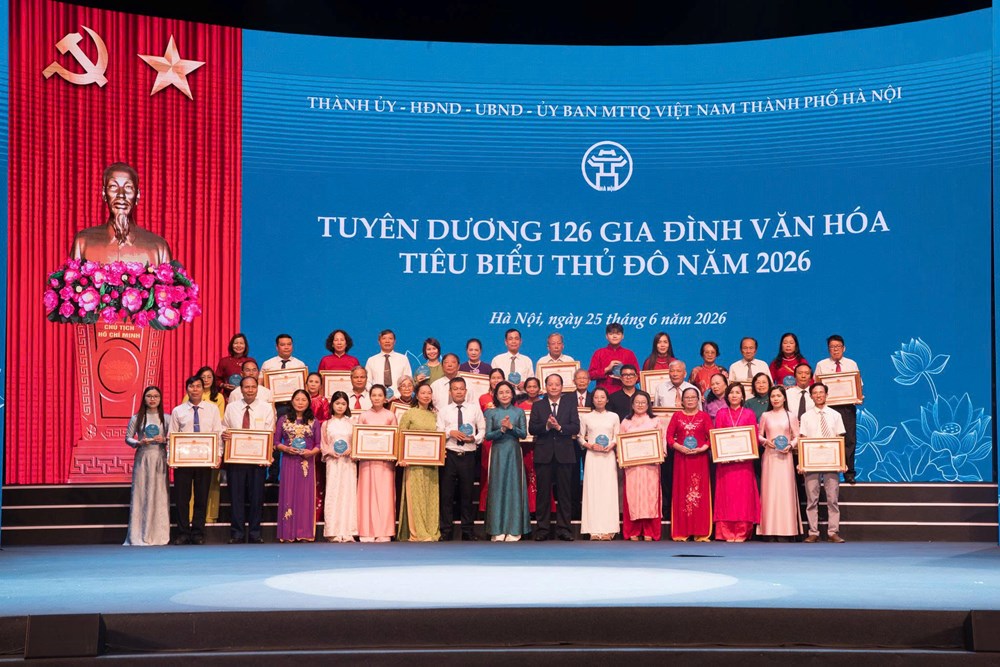 Hà Nội tuyên dương 126 gia đình Văn hóa tiêu biểu năm 2026 - ảnh 2