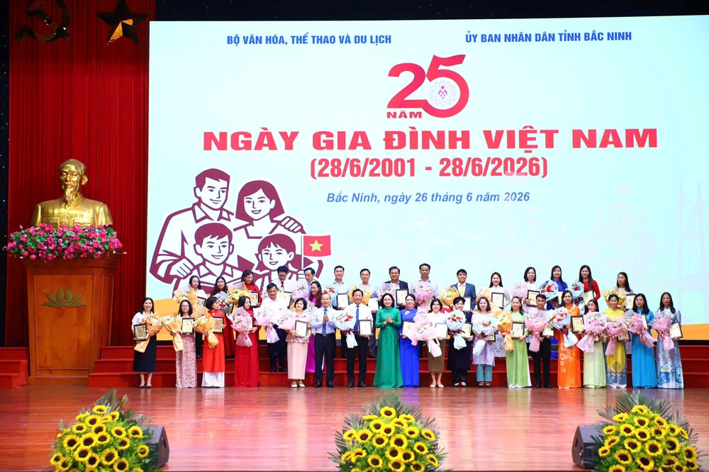 25 năm vun đắp những giá trị bền vững cho gia đình Việt - ảnh 1