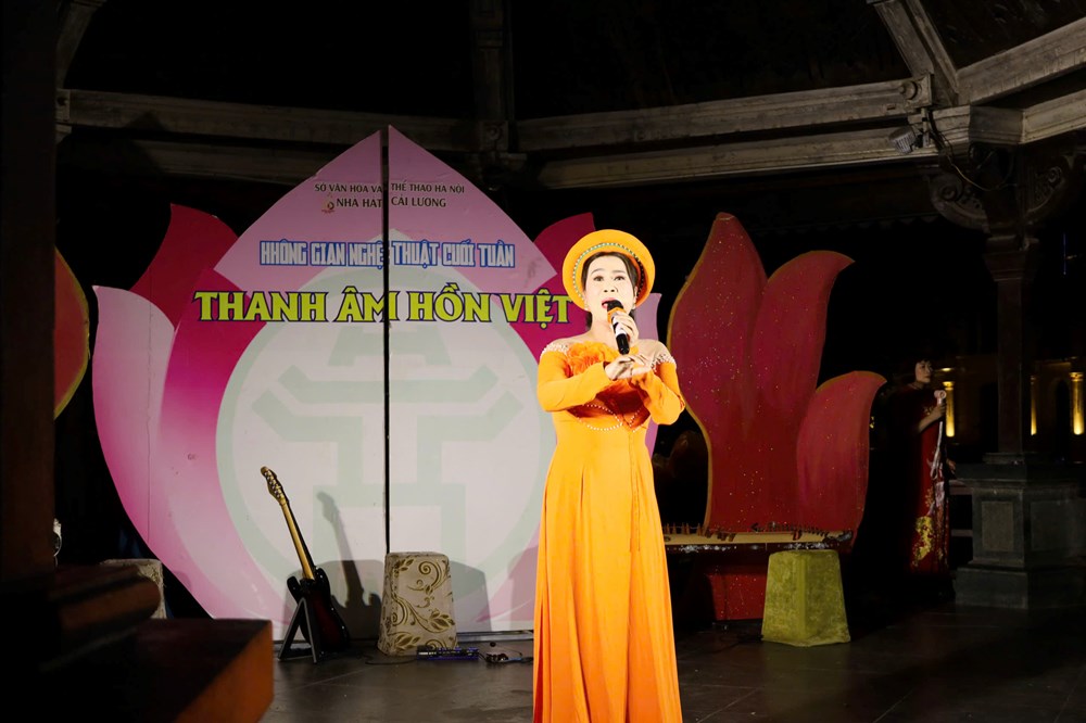 Cải lương xuống phố, thắp sức sống mới cho nghệ thuật truyền thống - ảnh 1