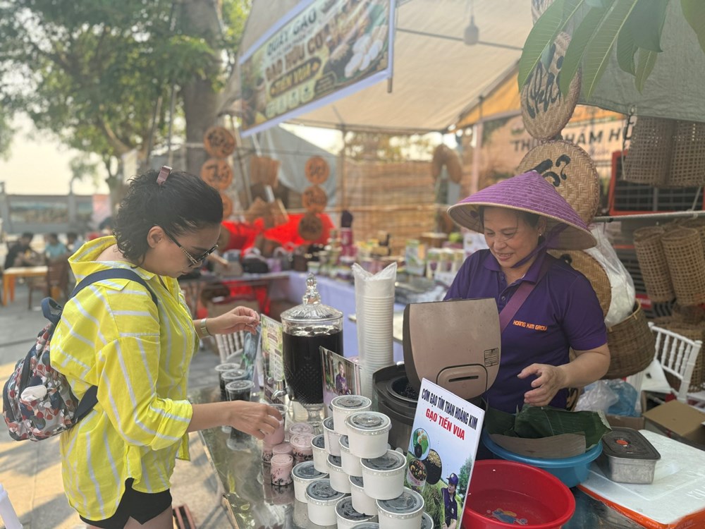 Đưa nghệ thuật trở về với không gian cộng đồng - ảnh 5