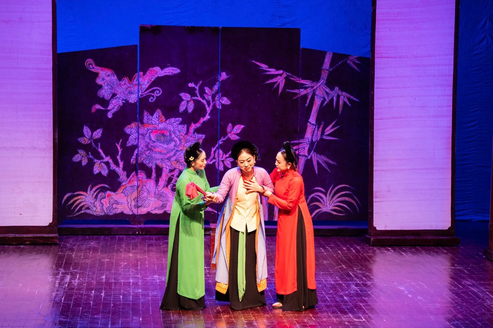 Bỏ chồng chạy theo phù hoa, cuối cùng nhận “trái đắng” - ảnh 5