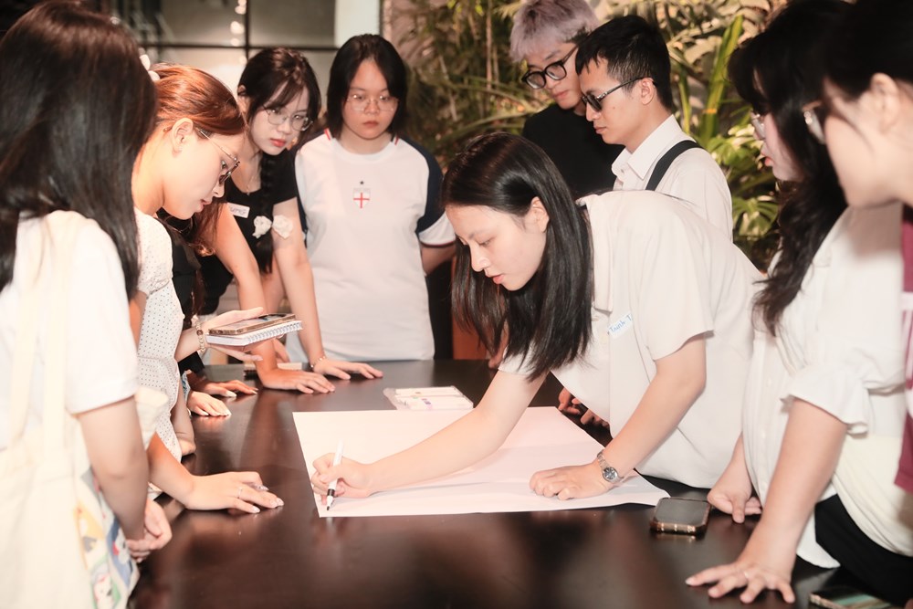 Cân bằng công việc và cuộc sống: Quyền lợi chính đáng hay “đòi hỏi” của người trẻ? - ảnh 1