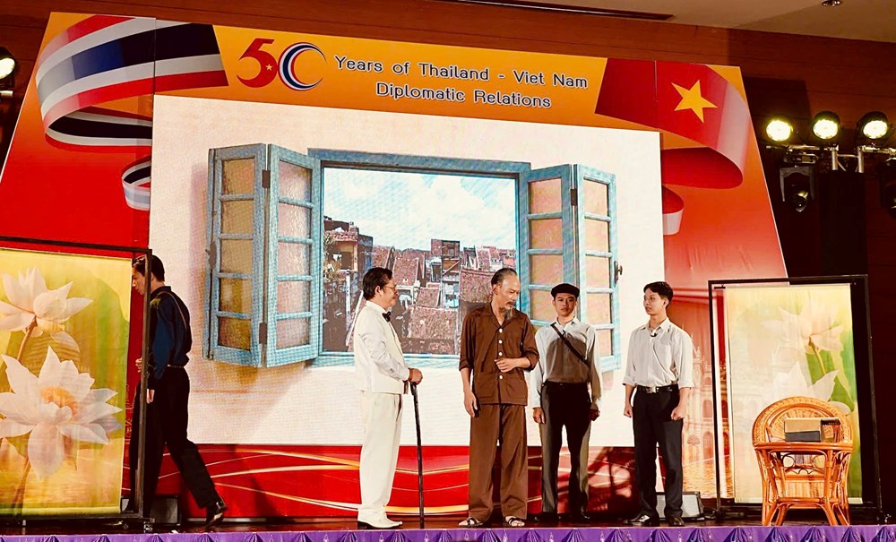 Khi sân khấu Việt Nam trở thành nhịp cầu hữu nghị Việt - Thái - ảnh 5