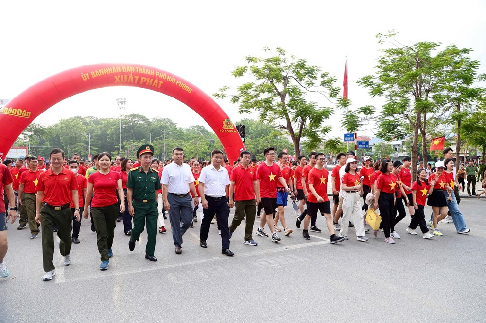 TP. Hải Phòng hưởng ứng chương trình đi bộ “Cùng Việt Nam tiến bước” năm 2026 - ảnh 4