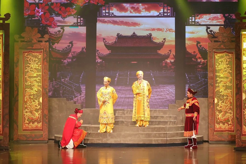 “Chuyện tình mùa hoa gạo”: Tình riêng trong đại nghĩa non sông - ảnh 1