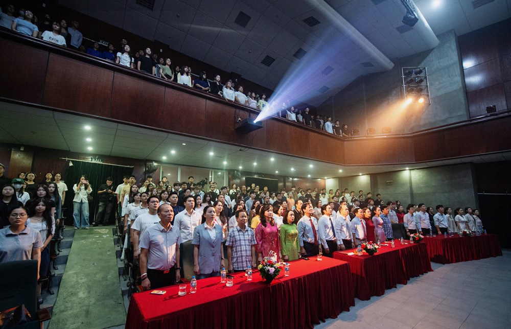 Đổi mới đào tạo, nuôi dưỡng khát vọng sáng tạo trong năm học mới - ảnh 1