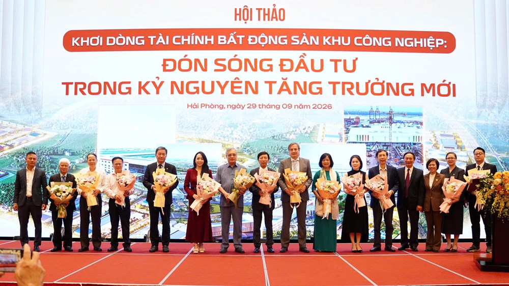 Hải Phòng khơi thông vốn, rút ngắn thủ tục để đón đầu tư vào khu công nghiệp - ảnh 1
