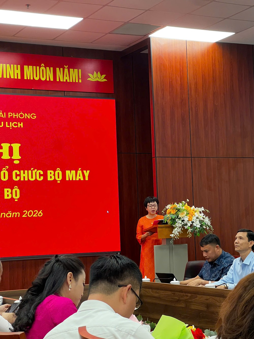 Hải Phòng kiện toàn tổ chức bộ máy, bổ nhiệm lãnh đạo các đơn vị văn hóa, thể thao và du lịch - ảnh 2