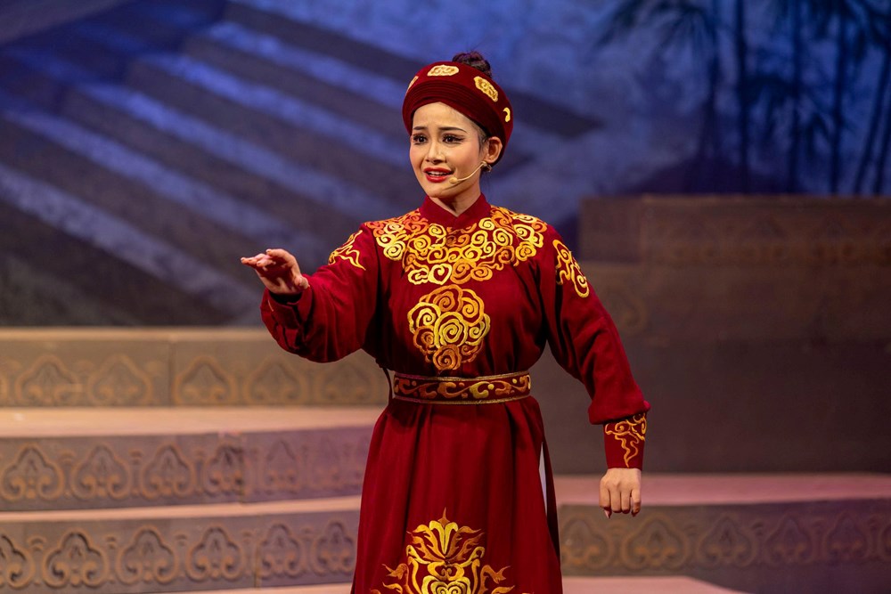 “Nhị vị Bồ Tát Tổng Nam Phù“: Đổi mới dàn dựng nhưng vẫn vẹn nguyên “hồn” chèo - ảnh 2