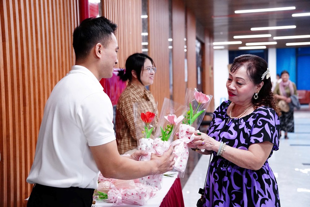Gửi lời tri ân người phụ nữ Việt Nam qua ngôn ngữ xiếc - ảnh 9