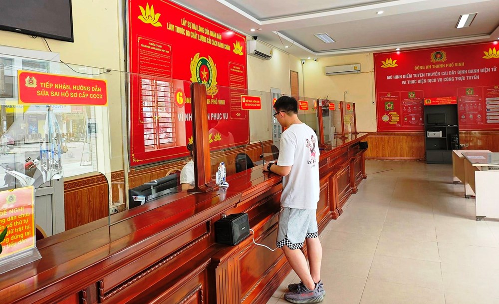 Cảnh giác thủ đoạn mạo danh công an yêu cầu chỉnh sửa căn cước công dân để lừa đảo - ảnh 2