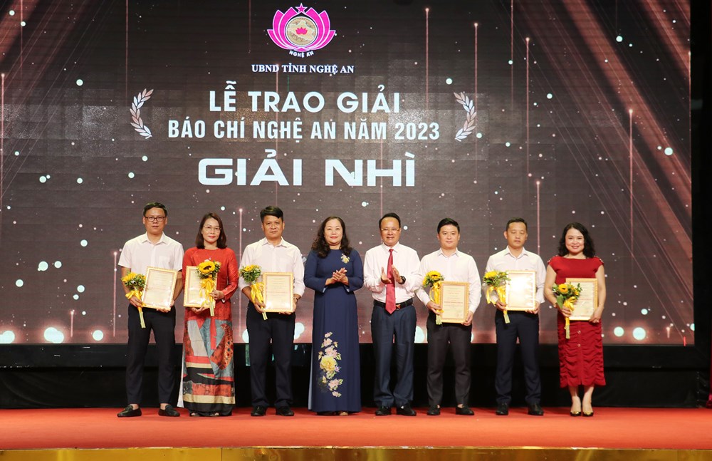 34 tác phẩm xuất sắc đoạt Giải Báo chí Nghệ An năm 2023 - ảnh 4