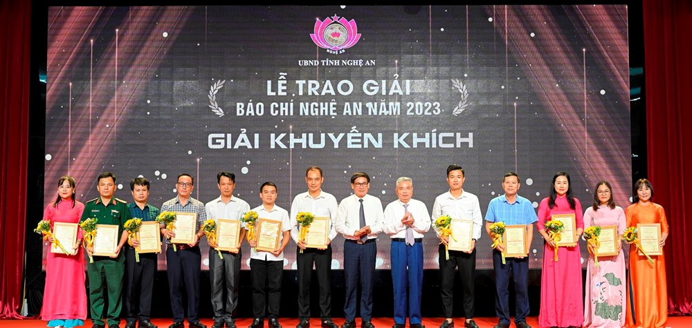 34 tác phẩm xuất sắc đoạt Giải Báo chí Nghệ An năm 2023 - ảnh 6
