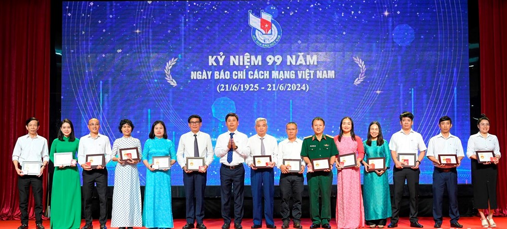 34 tác phẩm xuất sắc đoạt Giải Báo chí Nghệ An năm 2023 - ảnh 2