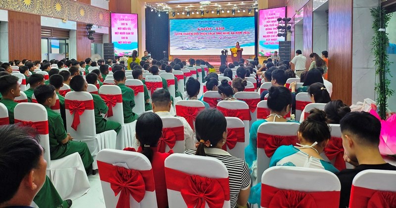 Cuộc thi Tuyên truyền, giới thiệu sách chủ đề ‘Lời của Bác Hồ - Lời của non sông’ - ảnh 2