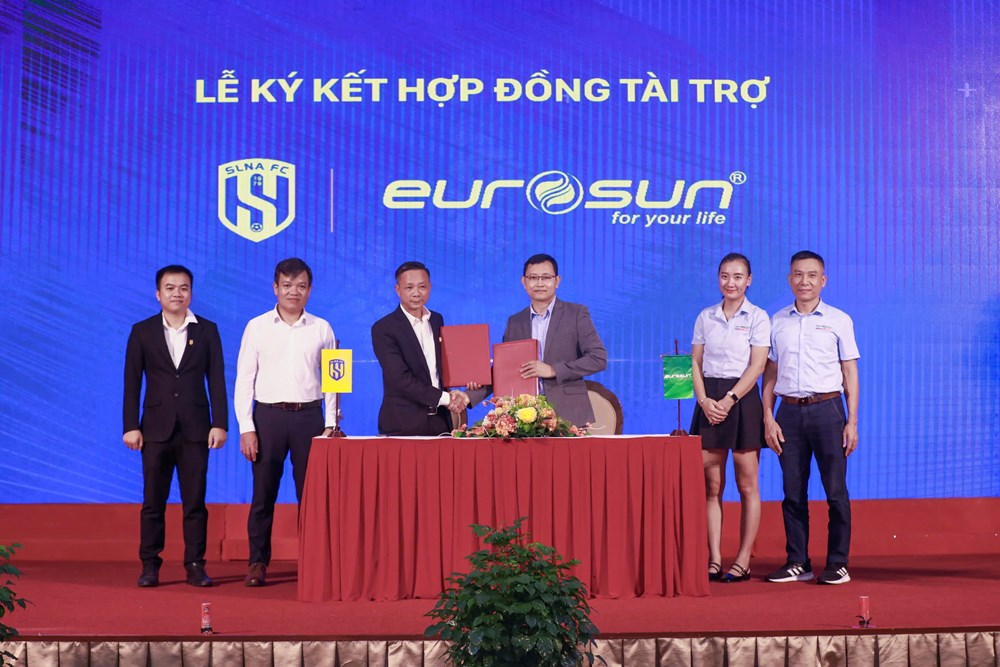 CLB Sông Lam Nghệ An tổ chức lễ xuất quân mùa giải 2024 - 2025 - ảnh 2