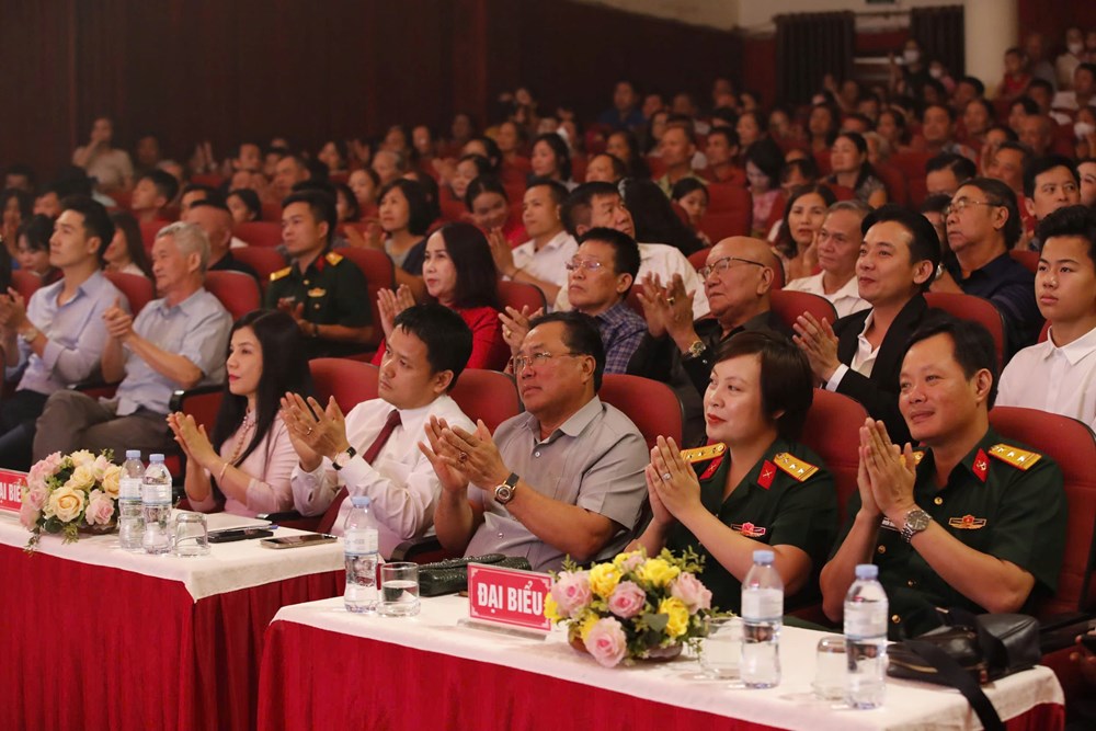 Khai mạc Tuần phim kỷ niệm 135 năm Ngày sinh Chủ tịch Hồ Chí Minh - ảnh 1