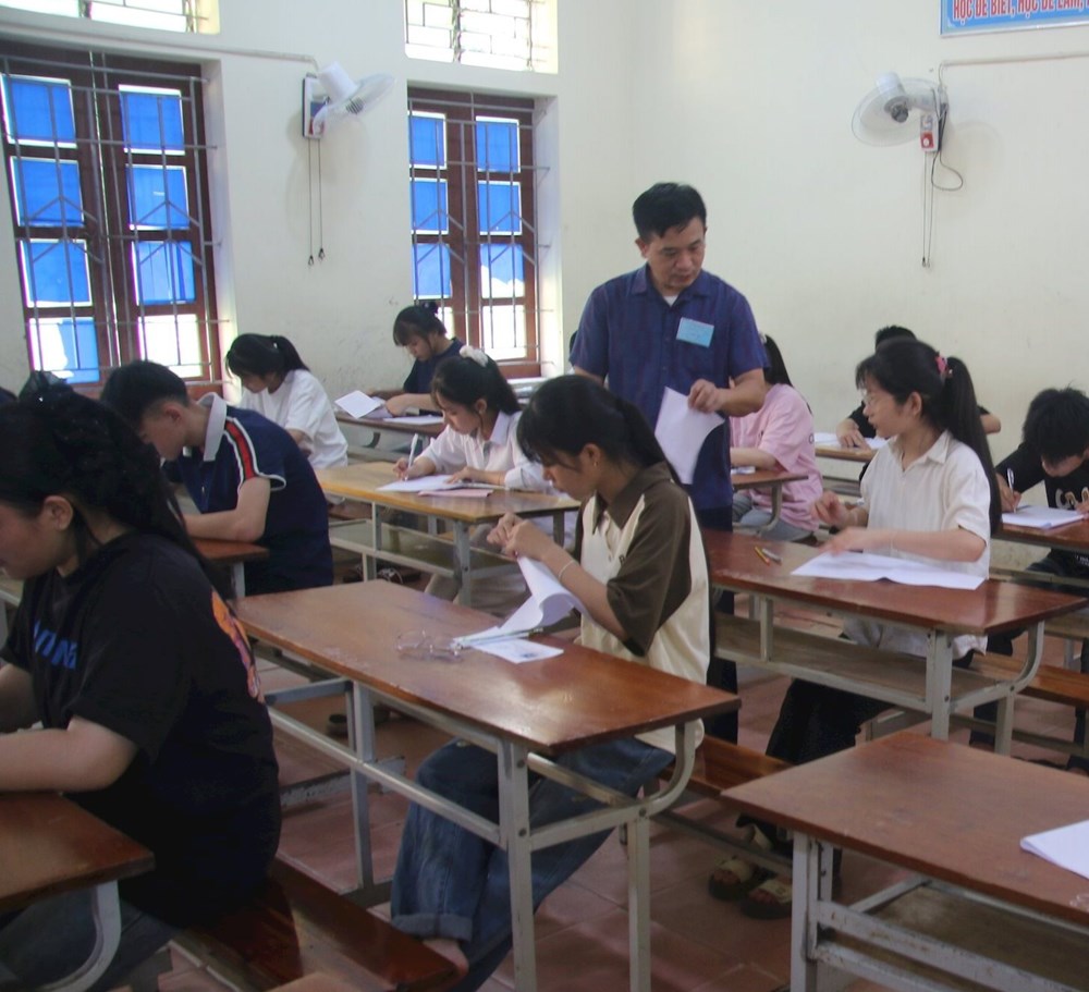 Hơn 39.000 thí sinh bước vào Kỳ thi tuyển sinh lớp 10 - ảnh 2