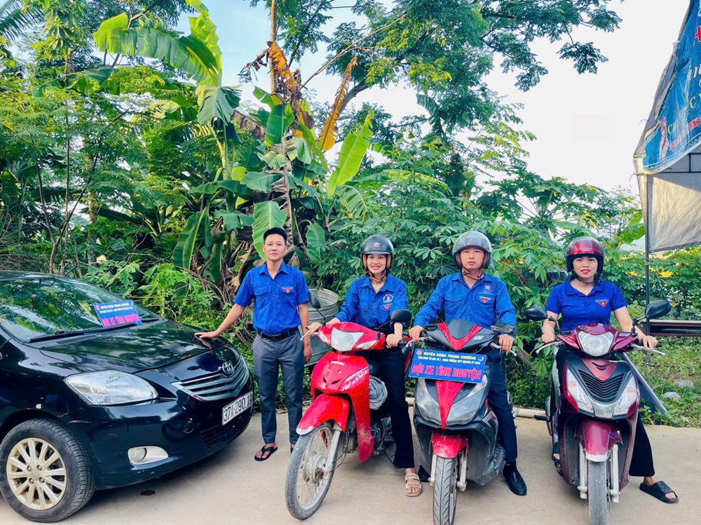 Ấm lòng những suất cơm miễn phí tiếp sức “sĩ tử” - ảnh 3