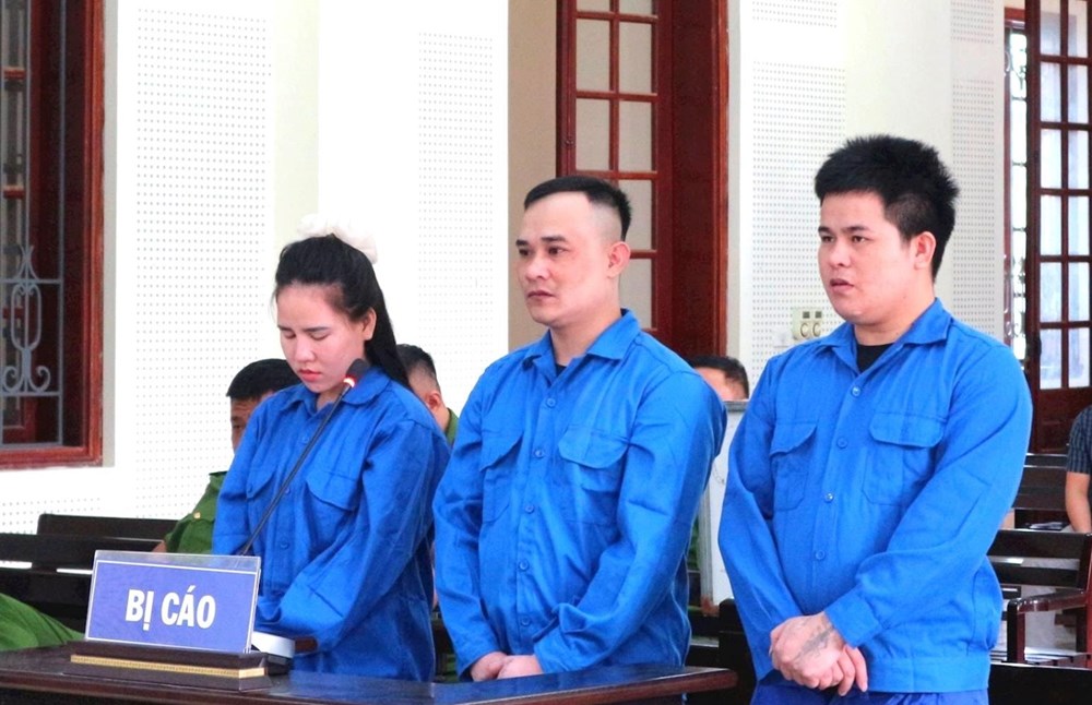 “Xóa nợ” bằng ma túy, nữ nhân viên thẩm mỹ lĩnh 18 năm tù - ảnh 1
