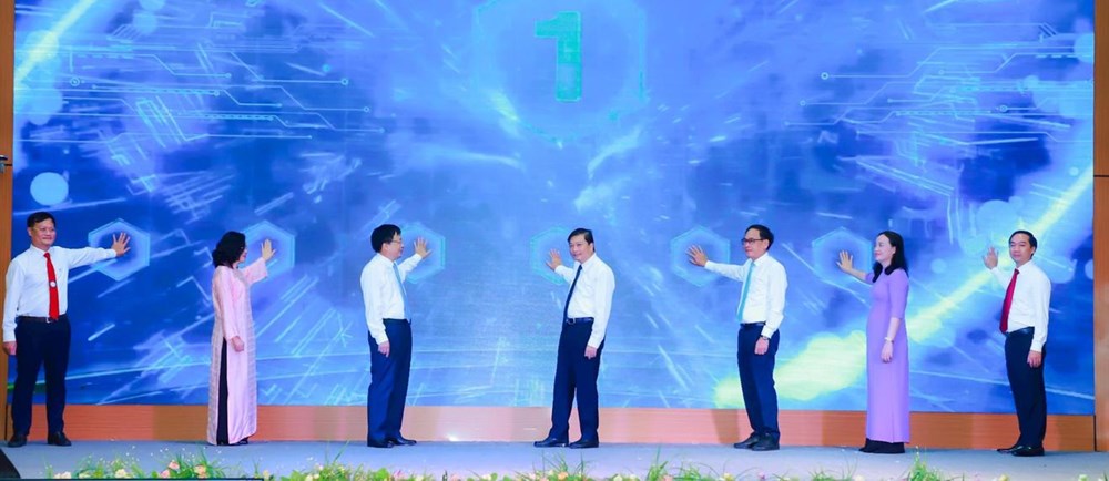 Nghệ An phát động phong trào “Bình dân học vụ số” - ảnh 1