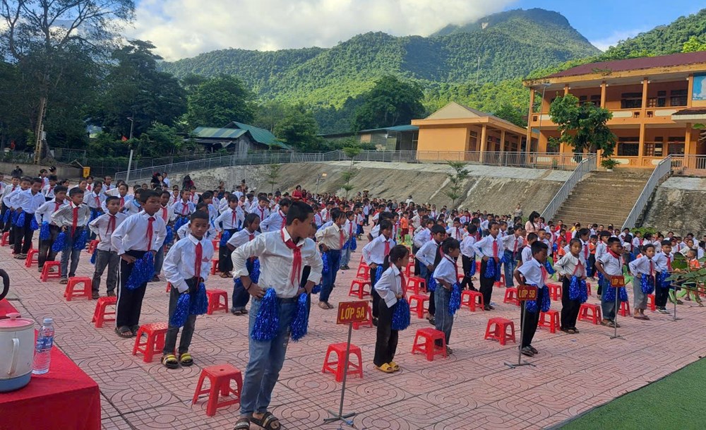 Hơn 945.000 học sinh hân hoan chào đón năm học mới - ảnh 3