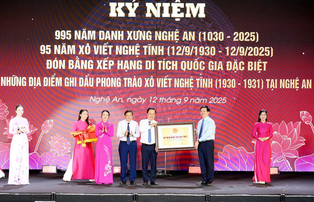 Kỷ niệm 995 năm danh xưng, 95 năm Xô viết Nghệ Tĩnh và đón Bằng xếp hạng Di tích quốc gia đặc biệt Xô viết - Nghệ Tĩnh - ảnh 1