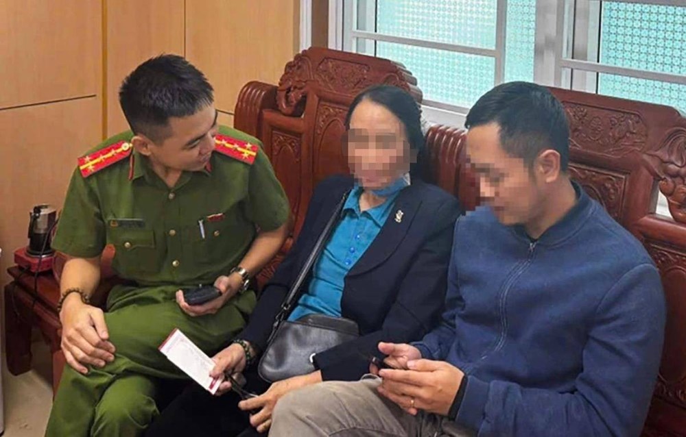 Kịp thời ngăn cụ bà 75 tuổi suýt bị lừa mất 1,3 tỉ đồng - ảnh 1