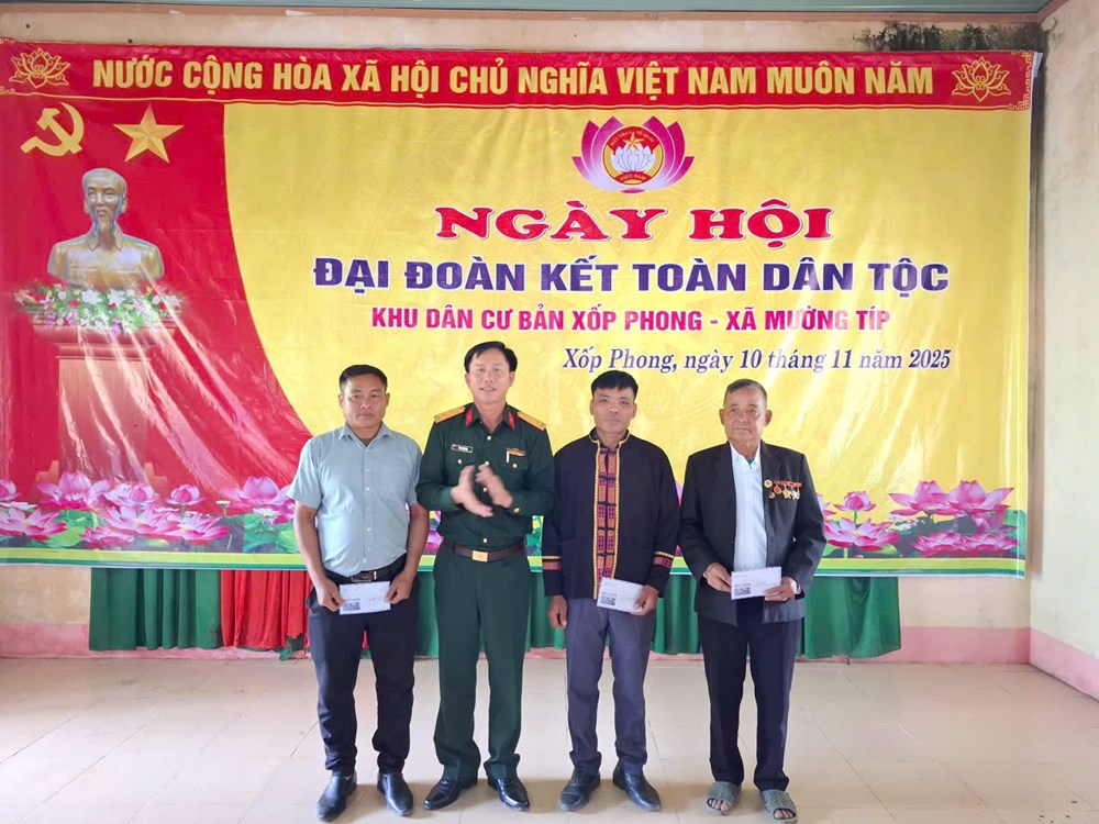 Rộn ràng Ngày hội Đại đoàn kết toàn dân tộc ở bản Xốp Phong - ảnh 3