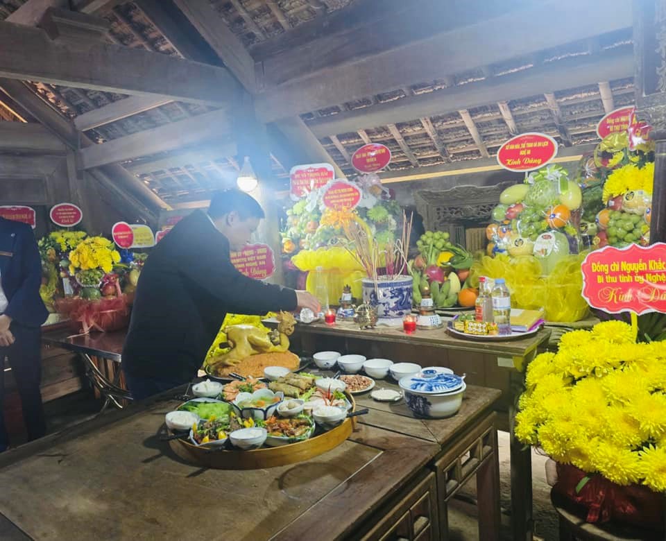 Trang trọng tổ chức lễ giỗ lần thứ 96 Cụ Phó bảng Nguyễn Sinh Sắc - ảnh 2