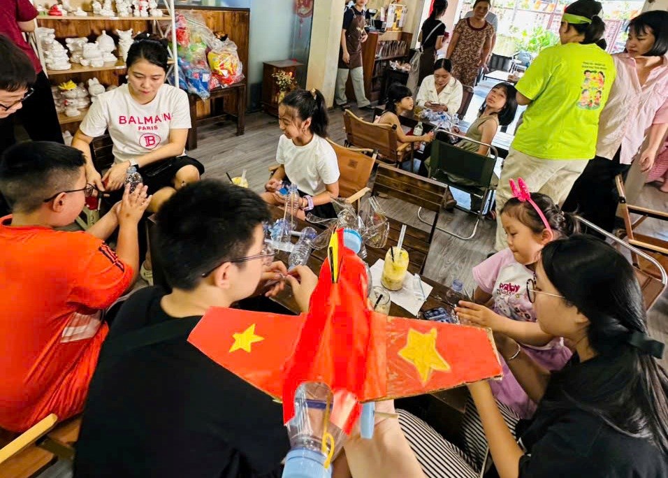 Đổi đồ chơi cũ, lan tỏa lối sống xanh - ảnh 2