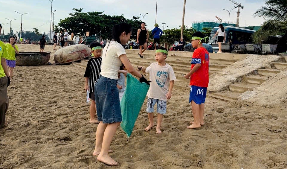 Đổi đồ chơi cũ, lan tỏa lối sống xanh - ảnh 4