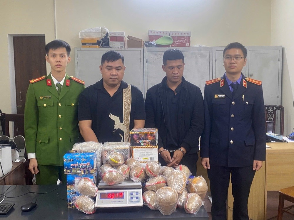 Triệt phá đường dây sản xuất, buôn bán hơn 3 tấn thuốc pháo - ảnh 2
