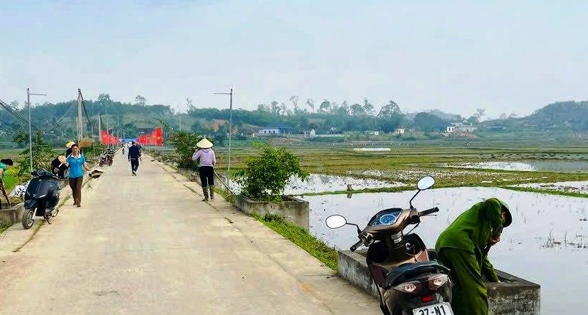 Hàng trăm hộ dân đồng thuận hiến đất, chung tay mở đường - ảnh 2