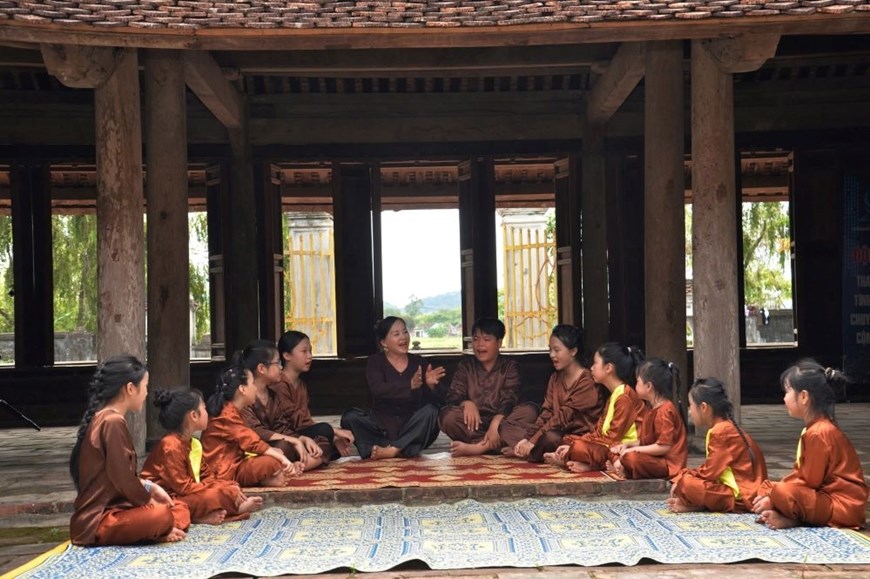 Nghệ An bàn giải pháp bảo tồn, phát huy giá trị di sản dân ca ví, giặm giai đoạn 2026 - 2030 - ảnh 3