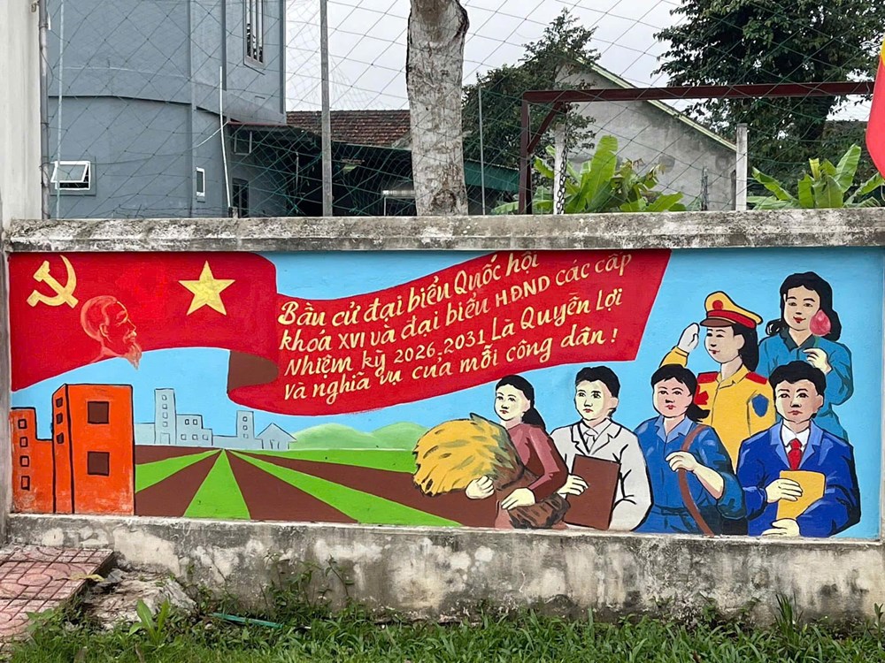 Tuổi trẻ lan tỏa thông điệp bầu cử qua những bức tranh vẽ cổ động - ảnh 11
