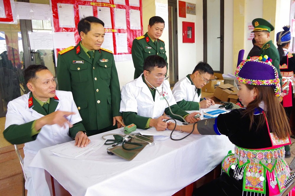 Gắn kết nghĩa tình quân dân nơi biên giới Na Ngoi  - ảnh 5