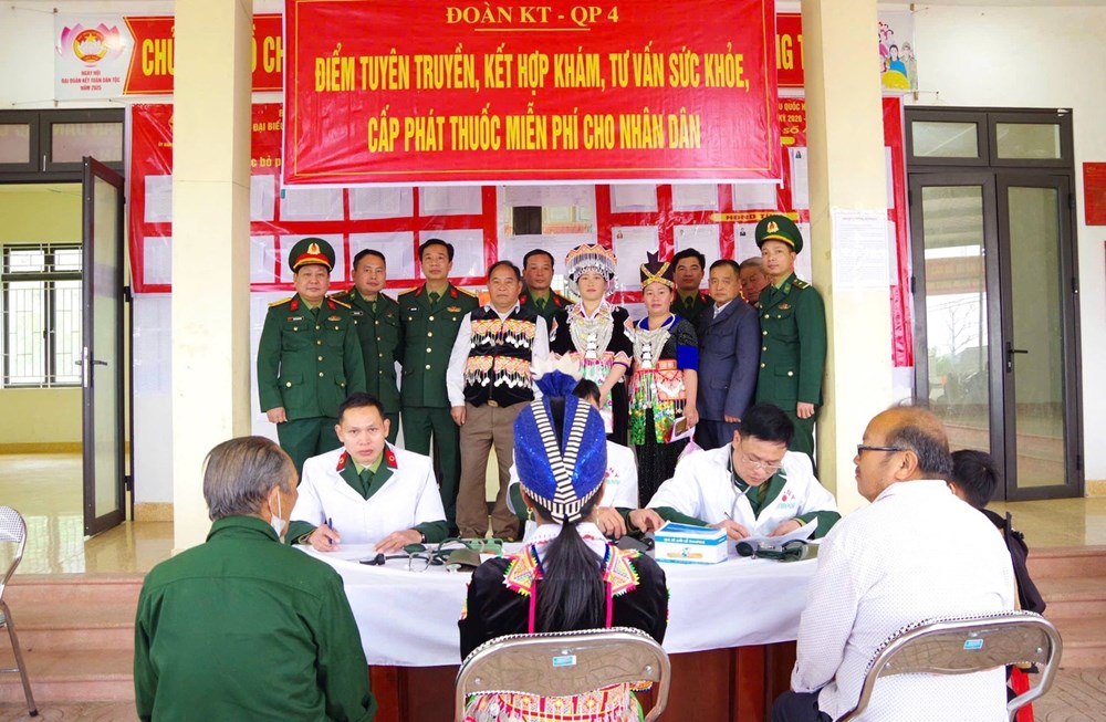 Gắn kết nghĩa tình quân dân nơi biên giới Na Ngoi  - ảnh 1