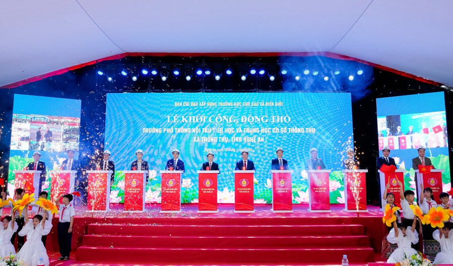 Nghệ An khởi công 11 trường nội trú liên cấp vùng biên giai đoạn 2 - ảnh 1