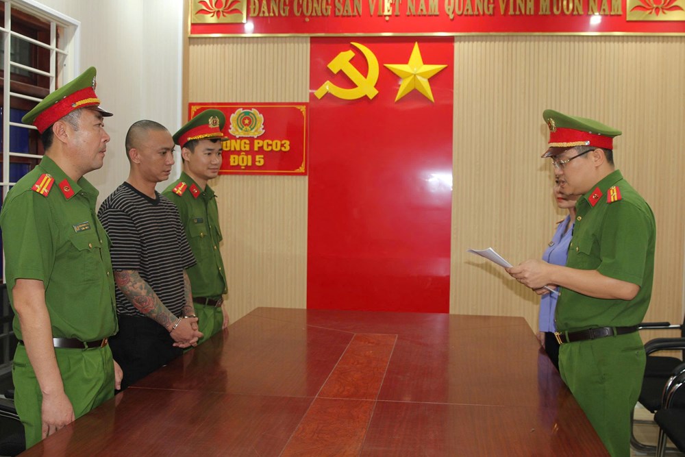 Khởi tố đối tượng sản xuất, buôn bán thuốc hen suyễn giả, quảng cáo “khỏi 100%” - ảnh 1