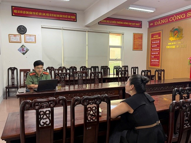 Công an làm việc với người đăng thông tin lệch chuẩn về Quảng trường Hồ Chí Minh - ảnh 1